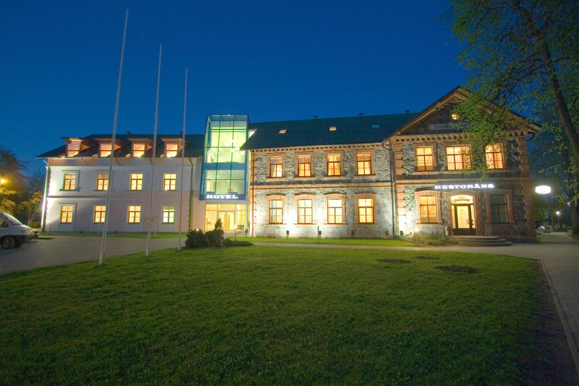 Hotel Sigulda Exterior photo